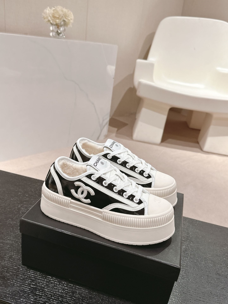 Ch**el sport shoes